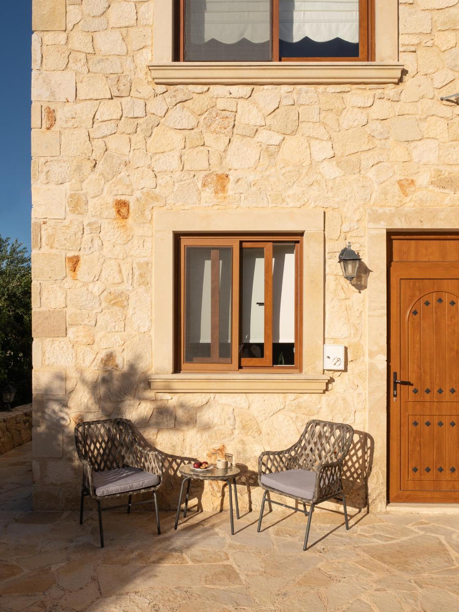 Villa Ydria Chavriata Exterior photo