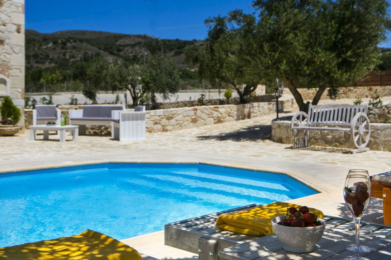 Villa Ydria Chavriata Exterior photo
